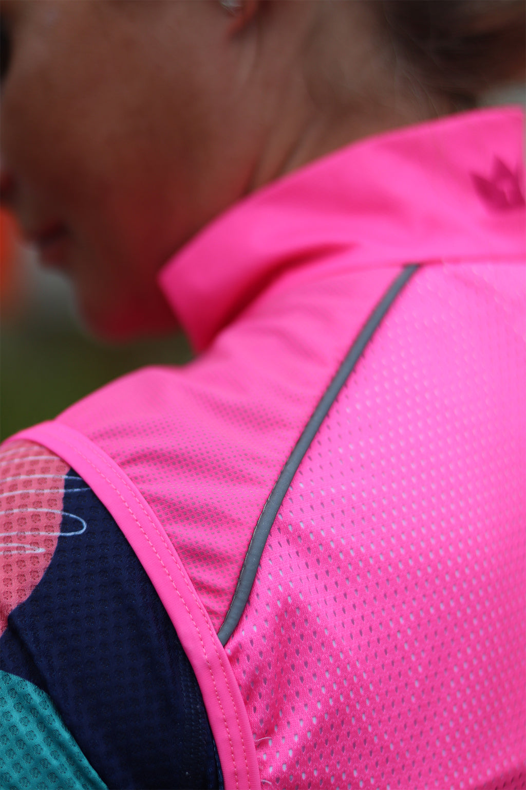 FLURO PINK REFLECTIVE - Wind Vest