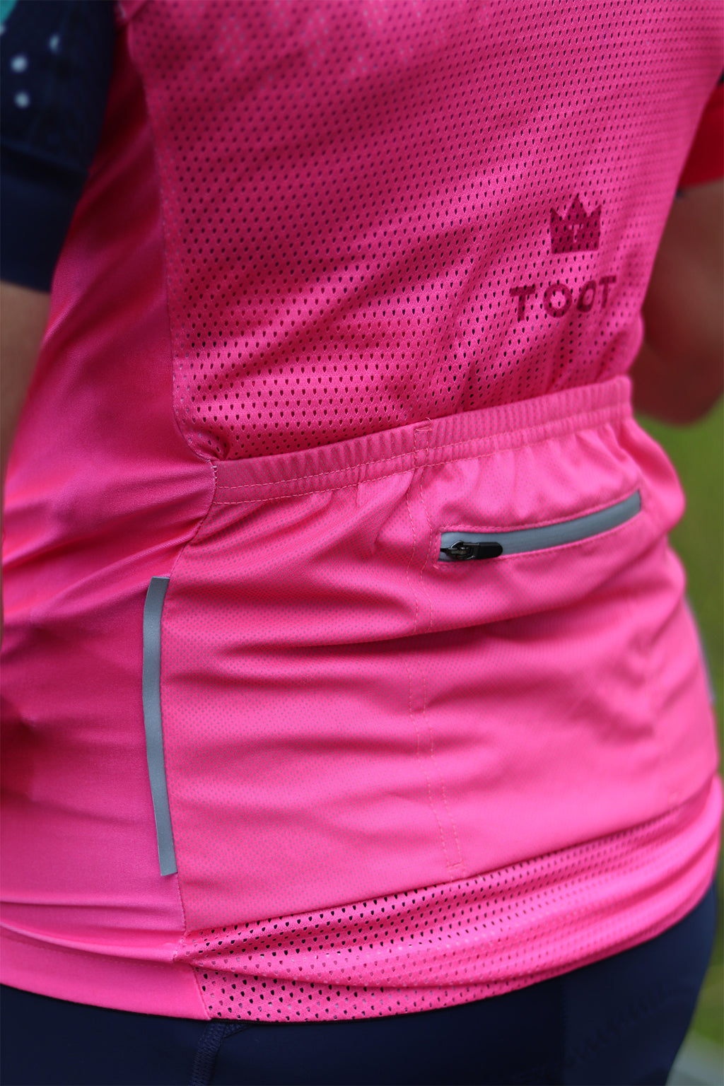 FLURO PINK REFLECTIVE - Wind Vest