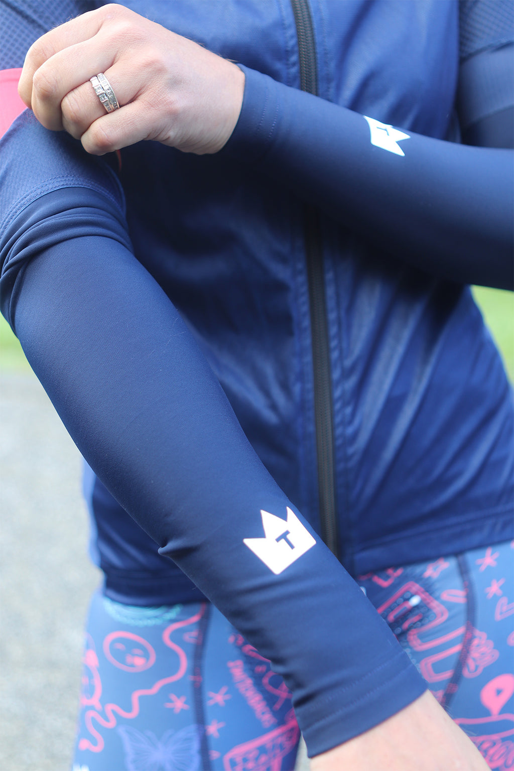 TOOT CROWN - Armwarmer Unisex Navy